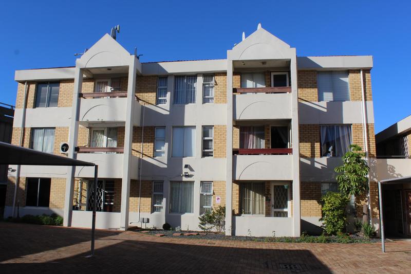 2 Bedroom Property for Sale in Churchill Estate Western Cape